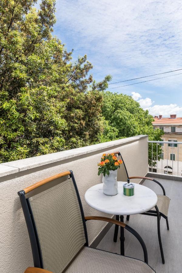 Down Town Apartment Split Exterior foto