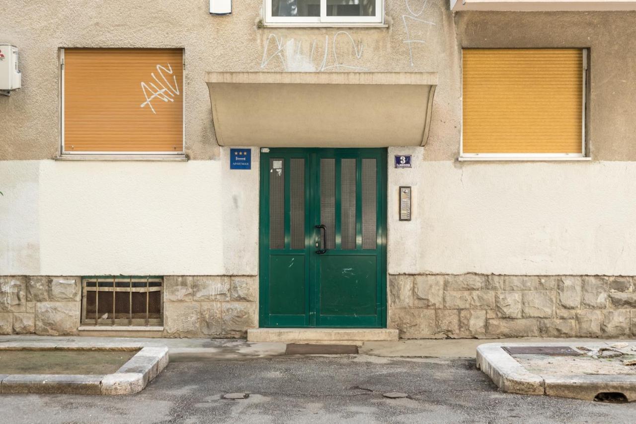 Down Town Apartment Split Exterior foto